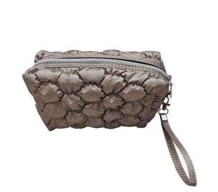 NECESER P/MAQUILLAJE INFLABLE 18X10X7CM REF 10945-